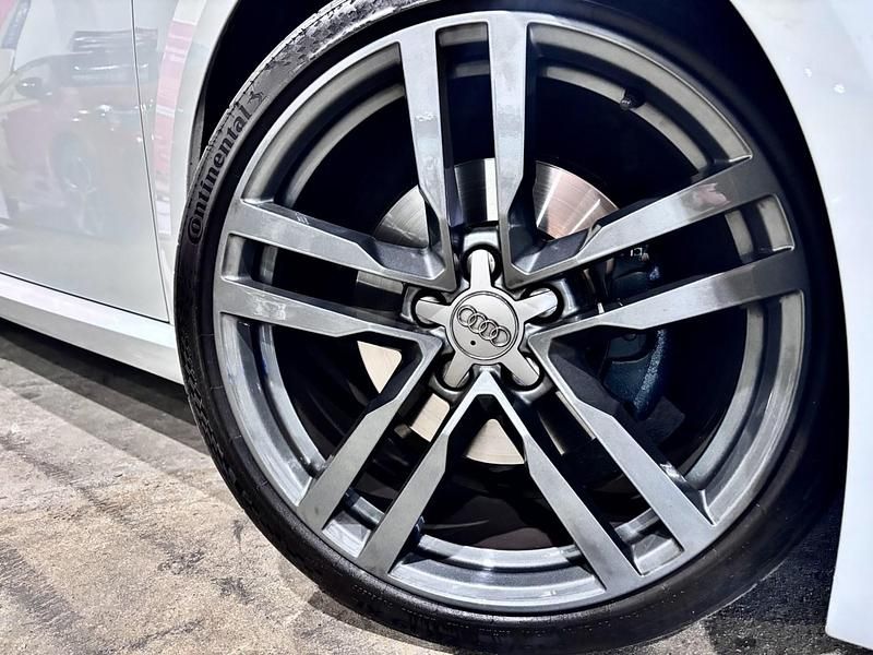 Used Audi TT S-Line 230 HP (169 kW) 2016 White Coupe