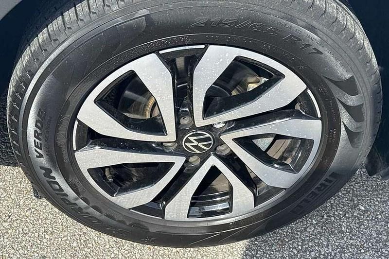 Used VW Tiguan Active 150 HP (110 kW) 2022 White SUV