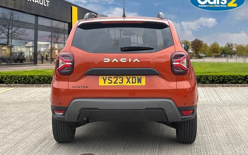 Used Dacia Duster Journey 130 HP (95 kW) 2023 Orange SUV
