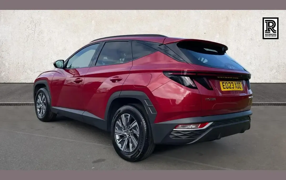 Used Hyundai Tucson SE 230 HP (169 kW) 2023 Red SUV