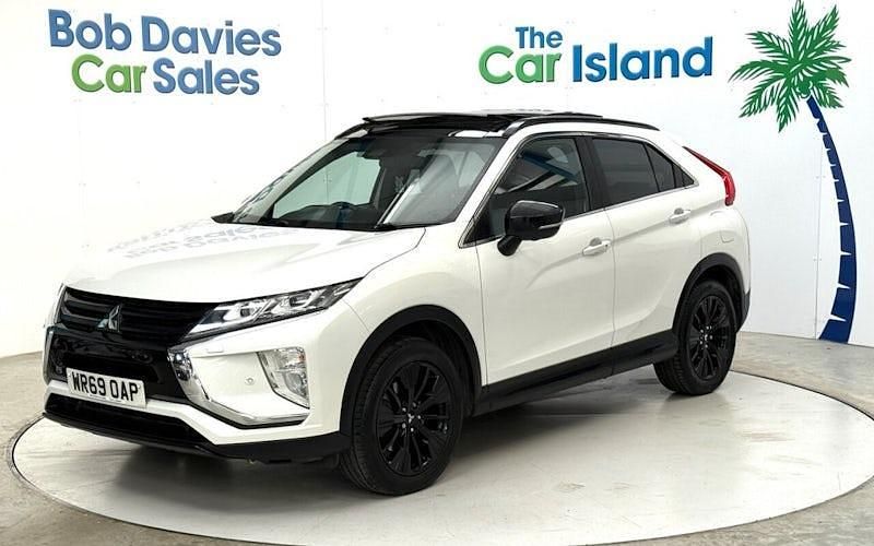 Used Mitsubishi Eclipse 163 HP (119 kW) 2019 White Hatchback