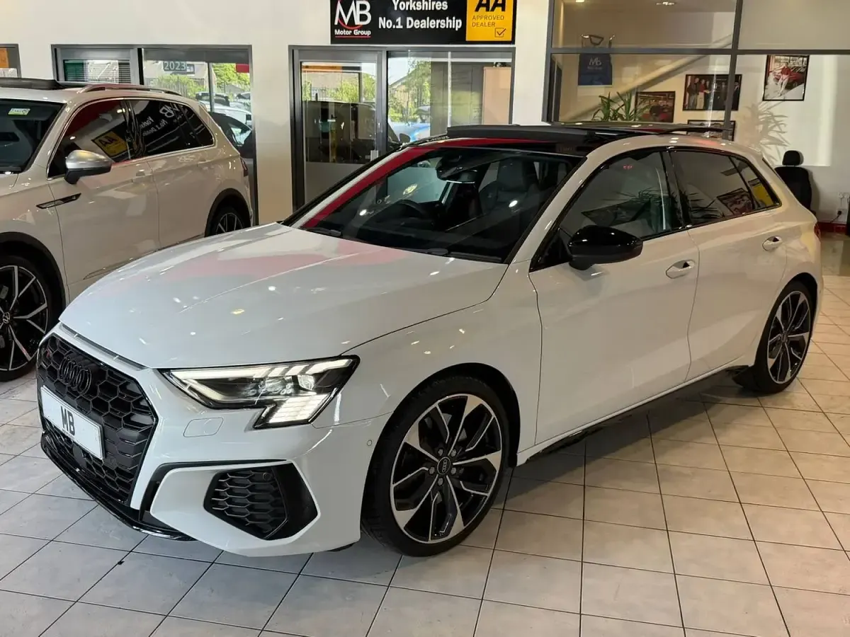 Used Audi S3 Sportback Advanced 333 HP (244 kW) 2025 White Hatchback