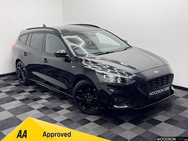 Black Used 2020 Ford Focus ST-Line X Estate | £9,850 (Fair price) - Image 1/2