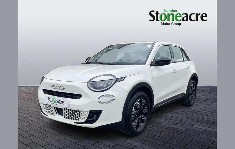 New Fiat 600 134 HP (98 kW) 2025 White SUV