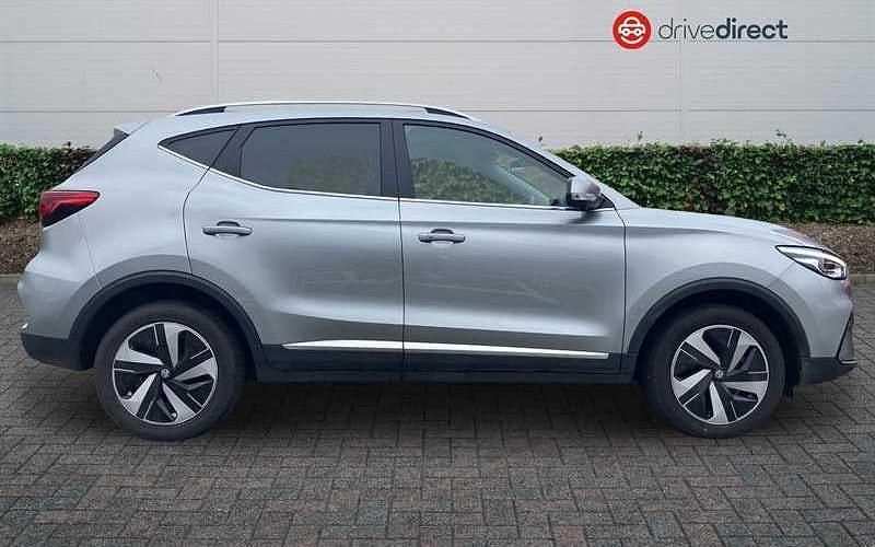 Used MG ZS Trophy 114 kW (156 HP) 2023 Silver SUV