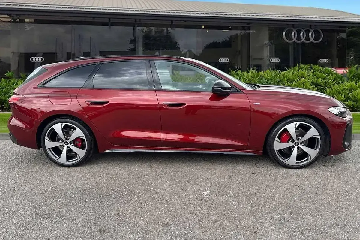 Used Audi A5 Design 204 HP (150 kW) 2025 Red Estate