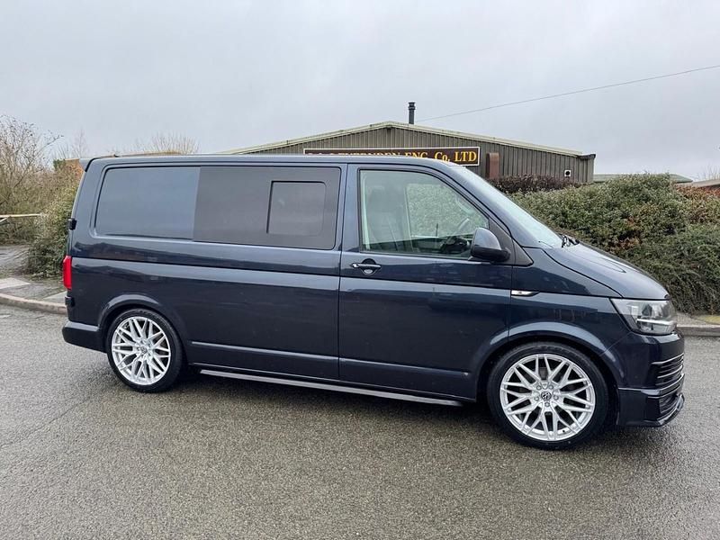 Used VW T6 Highline 150 HP (110 kW) 2016 Blue Van