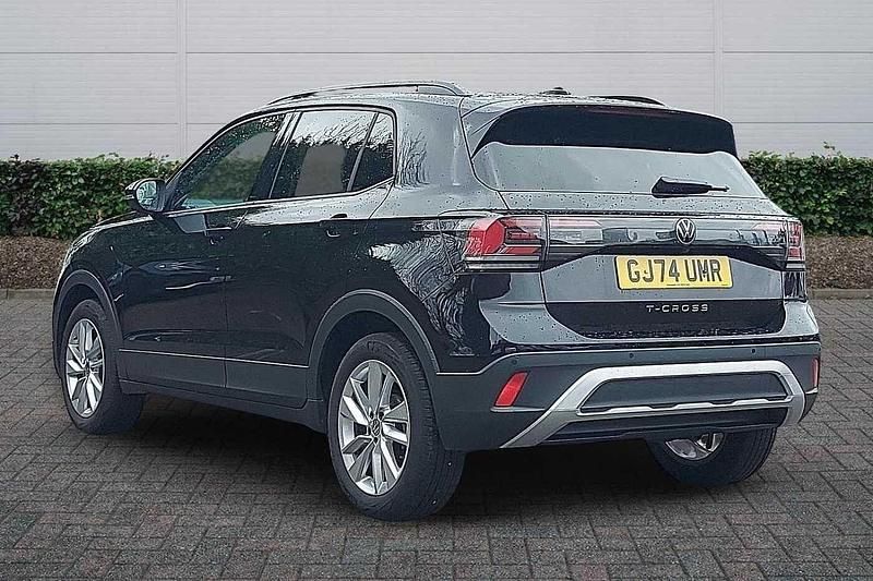 Usado VW T-Cross Match 115 CV (84 kW) 2024 Negro SUV