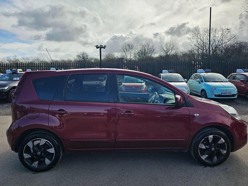 Used Nissan Note N-TEC 88 HP (64 kW) 2013 Red Hatchback