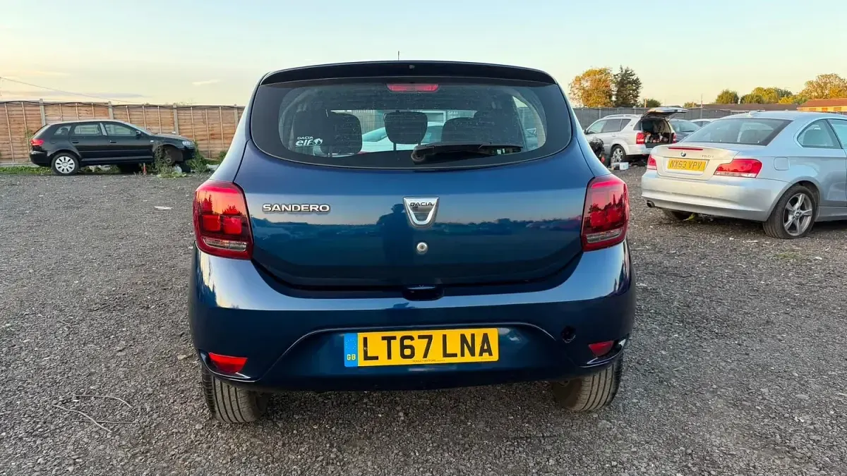 Used Dacia Sandero Ambiance 90 HP (66 kW) 2017 Blue Hatchback