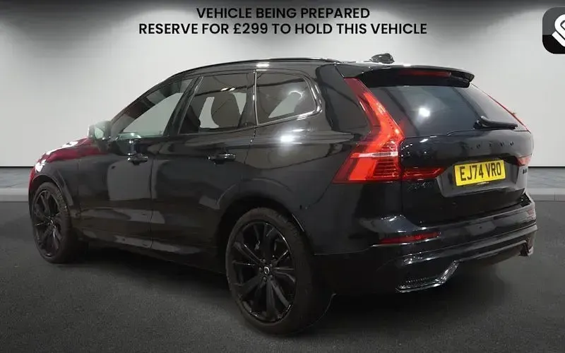 Used Volvo XC60 Ultra 250 HP (183 kW) 2024 Black SUV