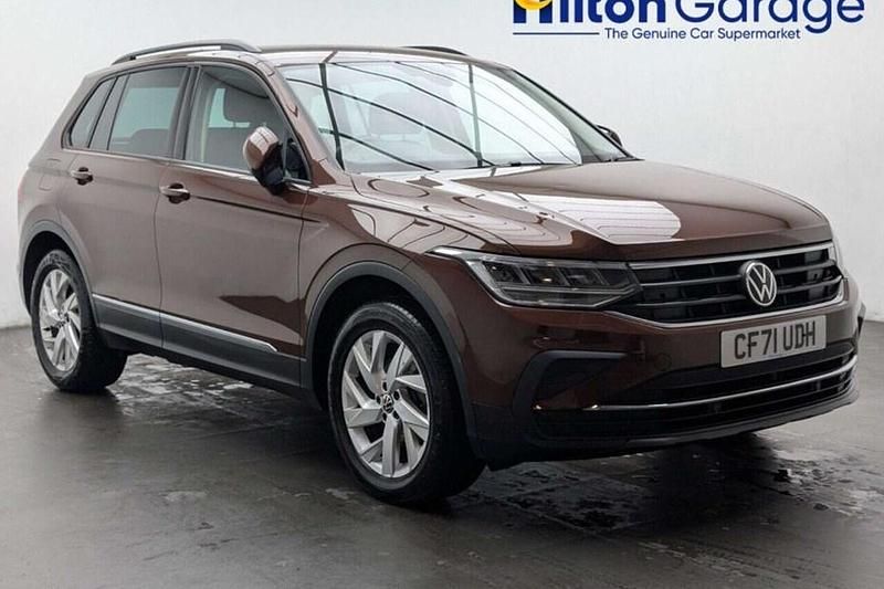 Used VW Tiguan S 150 HP (110 kW) 2021 Bronze SUV