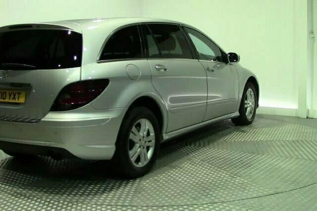 Used Mercedes R350 SE 2010 MPV
