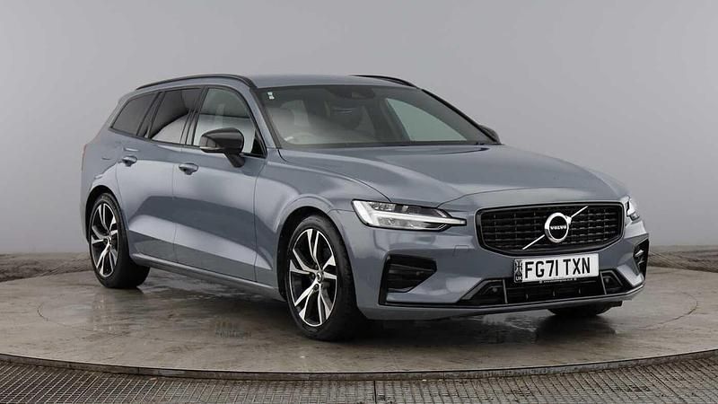 Grey Used 2021 Volvo V60 R-Design Estate | £21,750 (Fair price) - Image 1/4