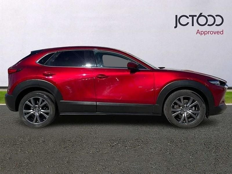 Usado Mazda CX-30 Edition 183 HP (134 kW) 2022 Vermelho SUV