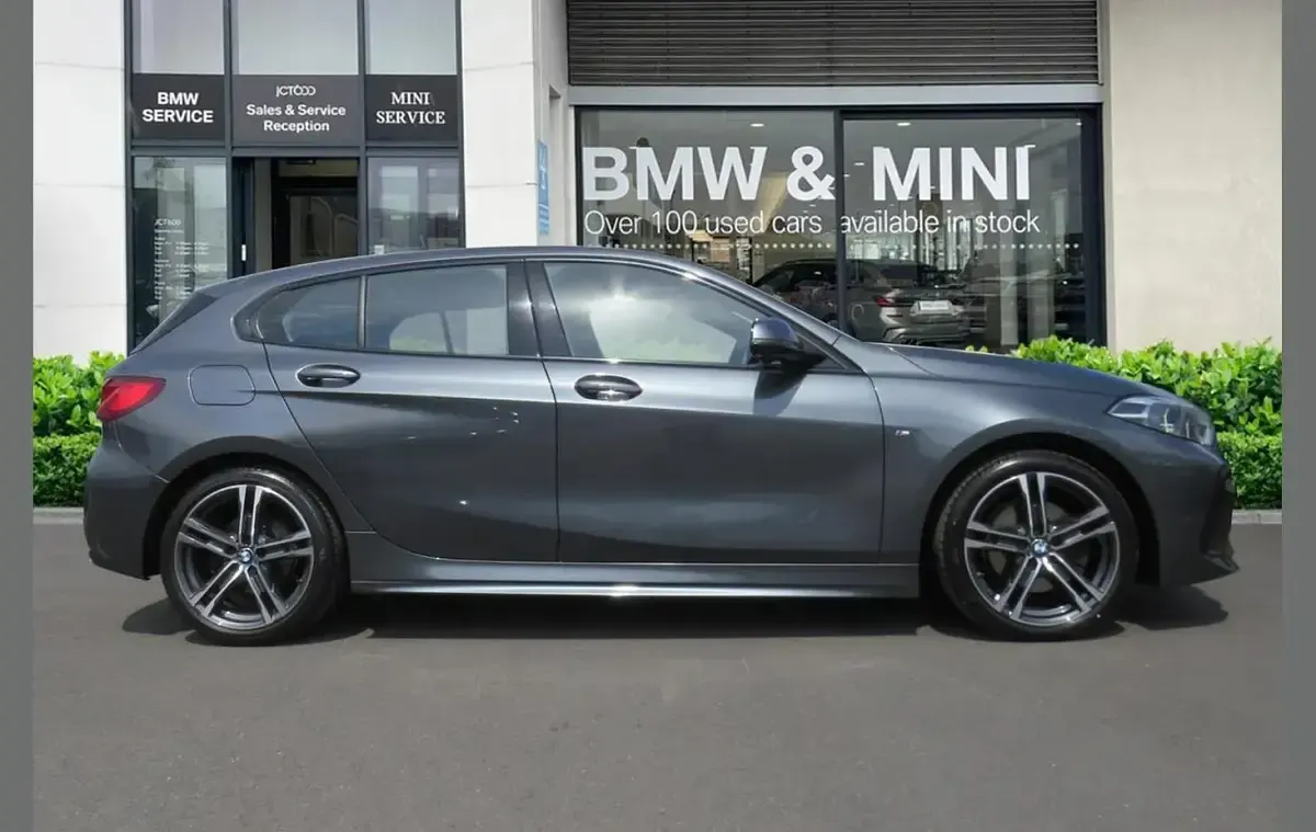 Used BMW 118 M Sport 134 HP (98 kW) 2020 Grey Hatchback