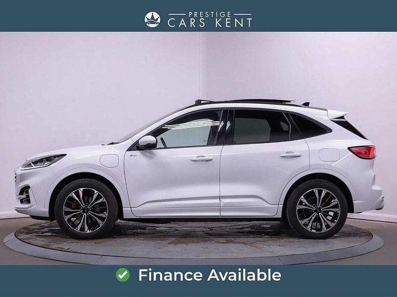Used Ford Kuga ST-Line X 225 HP (165 kW) 2022 White SUV