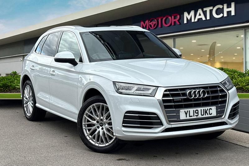 White Used 2019 Audi Q5 S-Line SUV | £21,990 (Good price) - Image 1/4