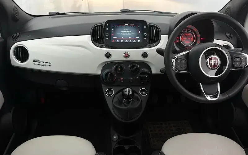 Used Fiat 500 Dolcevita 69 HP (50 kW) 2022 White Hatchback
