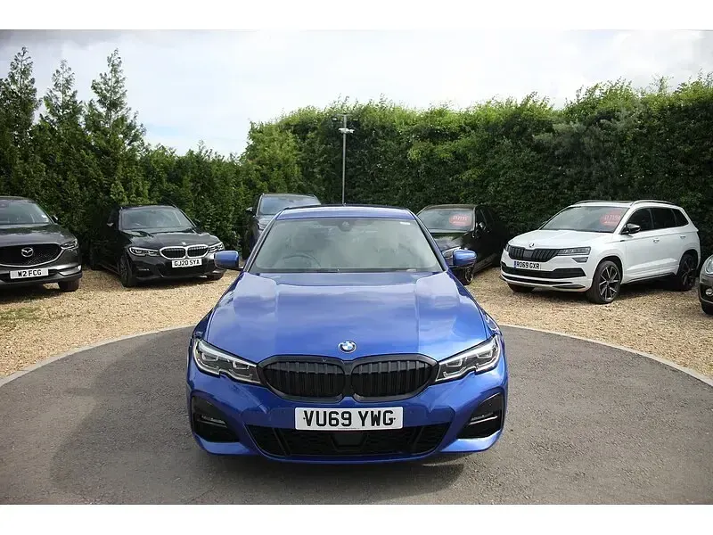 Used BMW 320 M Sport 2019 Portimao blue Sedan