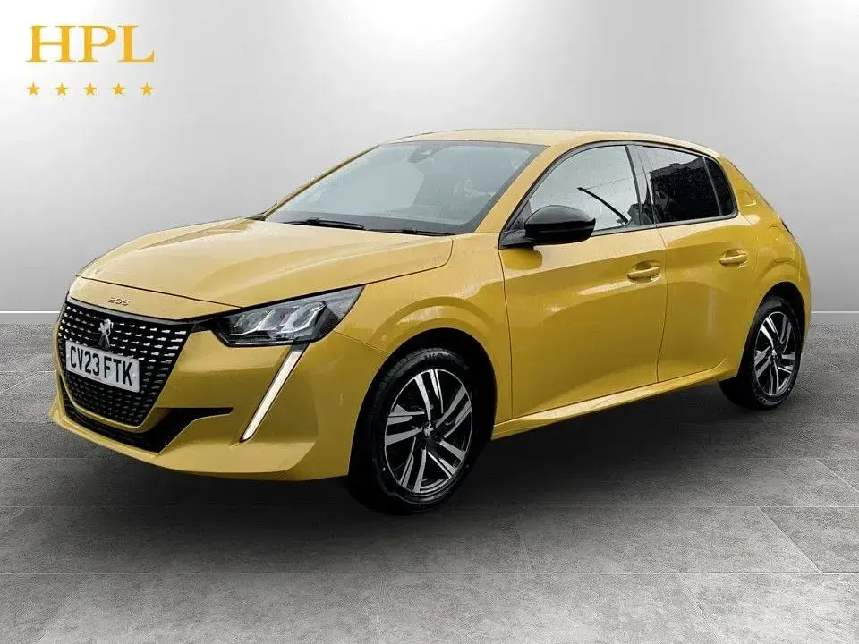 Usado Peugeot 208 Allure+ 100 HP (73 kW) 2023 Amarelo Citadino