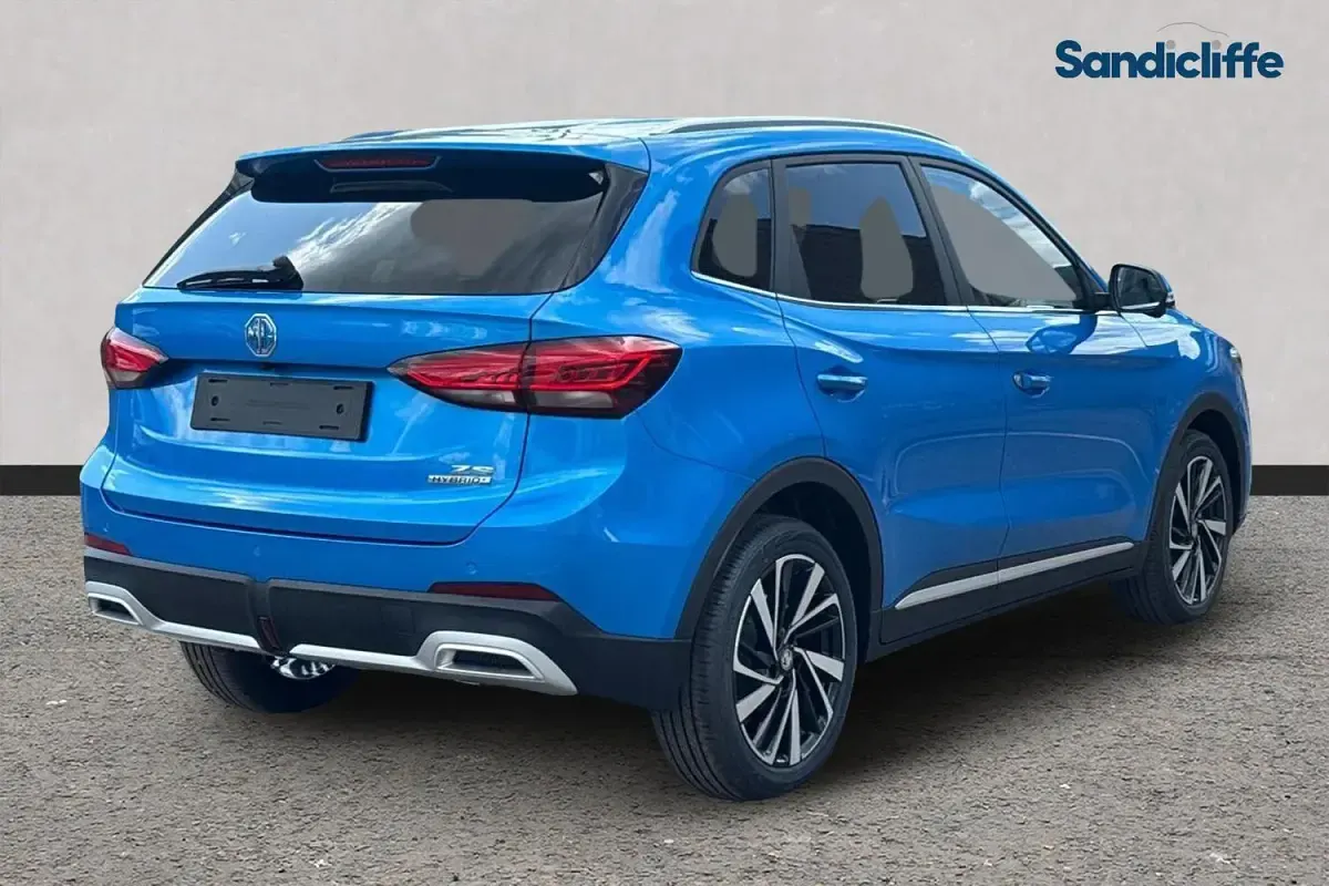 Used MG ZS Trophy 196 HP (144 kW) 2024 Metallic  battersea blue SUV