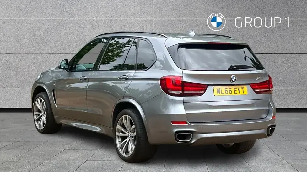 Usado BMW X5 M Sport 313 HP (230 kW) 2017 Cinzento SUV