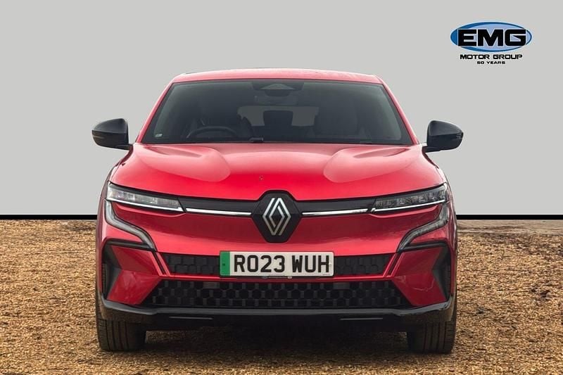 Used Renault Megane E-Tech Techno 161 kW (220 HP) 2023 Red Hatchback