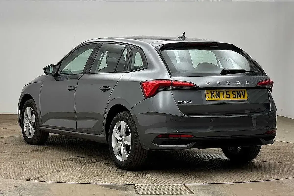 Used Skoda Scala SE 85 HP (62 kW) 2025 Graphite grey metallic Hatchback