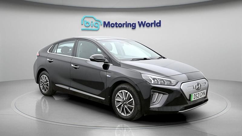 Used Hyundai Ioniq Premium 100 kW (136 HP) 2021 Black Hatchback