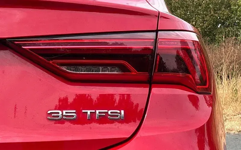 Used Audi Q3 Sportback Sport 150 HP (110 kW) 2022 Red SUV