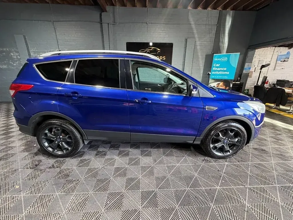 Second-hand Ford Kuga Titanium 2014 Albastru SUV