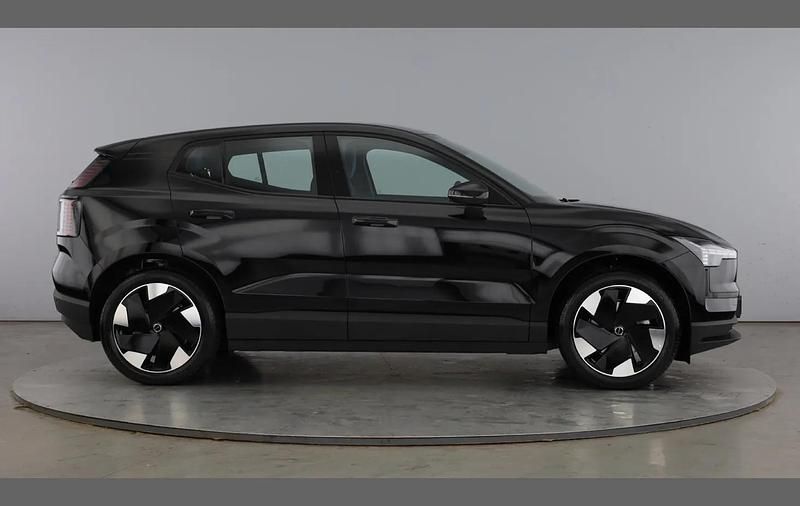 New Volvo EX30 Plus 196 kW (267 HP) 2026 Black SUV
