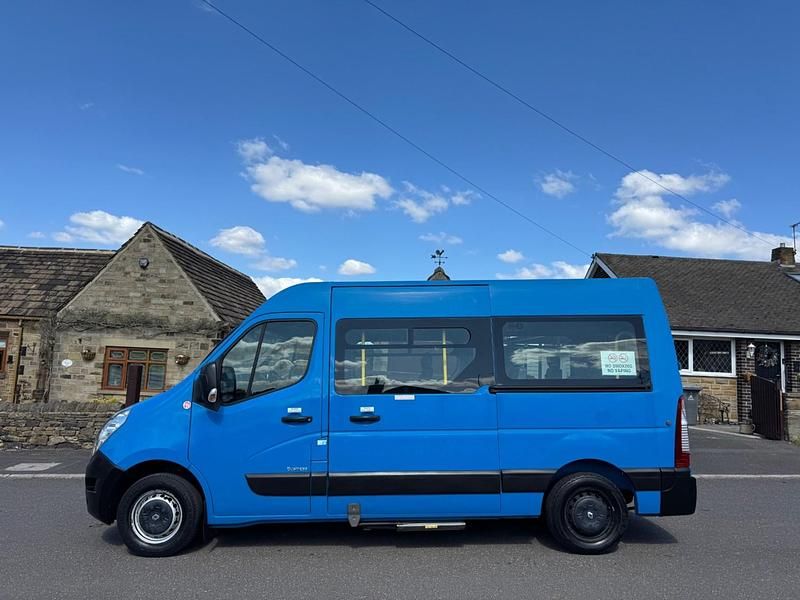 Usado Renault Master Business 2018 Azul Van