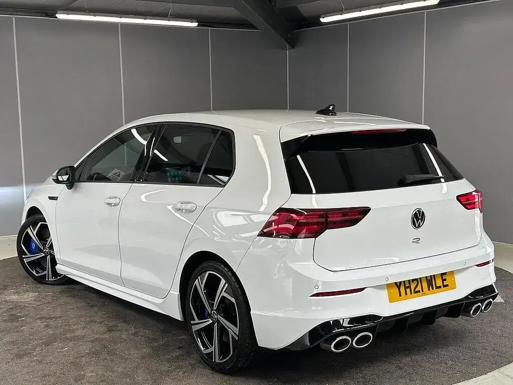 Used VW Golf VIII R 320 HP (235 kW) 2021 White Hatchback