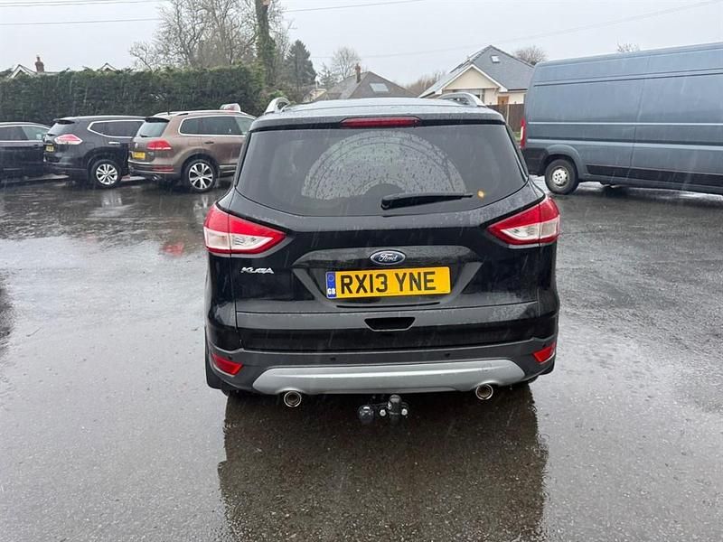 Begagnad Ford Kuga Titanium 163 HK (119 kW) 2013 Svart SUV