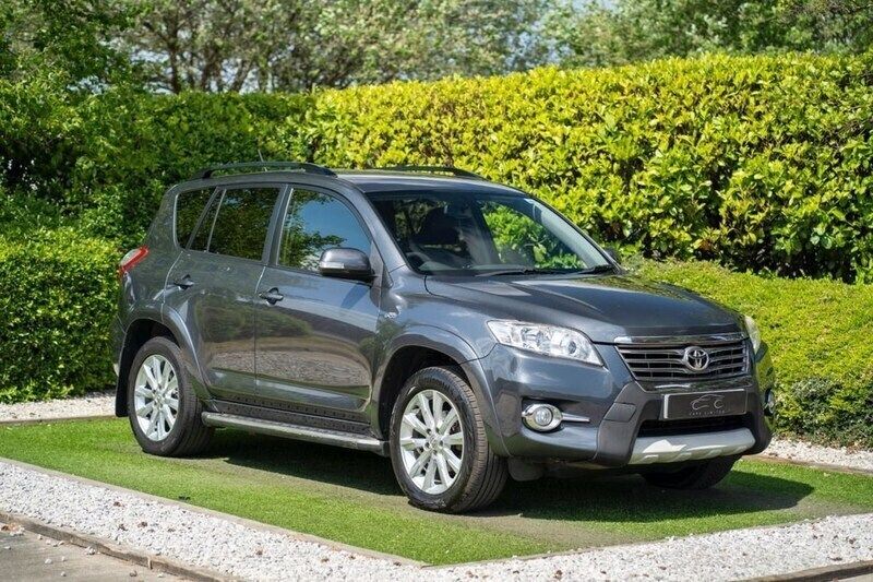 Grey Used 2012 Toyota RAV4 SR SUV | £5,295 (Fair price) - Image 1/4