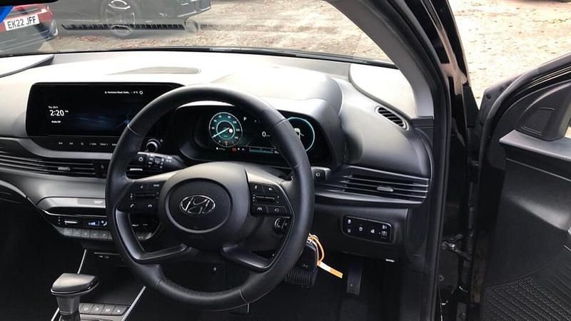 Used Hyundai i20 Premium 99 HP (72 kW) 2022 Black Hatchback
