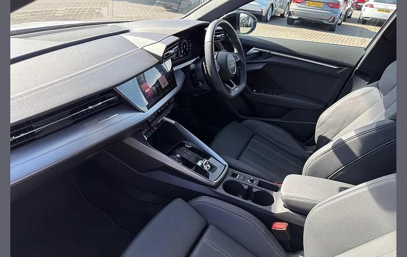 Used Audi A3 Black Edition 147 HP (108 kW) 2024 White Sedan