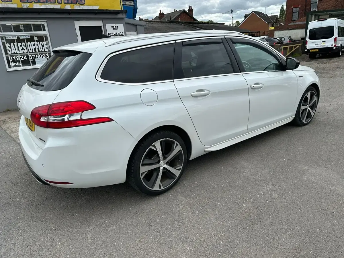 Second-hand Peugeot 308 SW GT-line 150 CP (110 kW) 2016 Alb Break