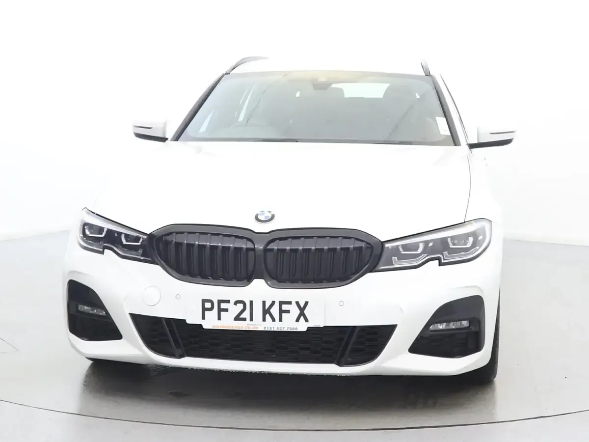 Used BMW 320 M Sport 184 HP (135 kW) 2021 White Estate