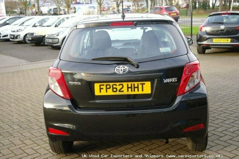 Used Toyota Yaris T2 69 HP (50 kW) 2012 Hatchback
