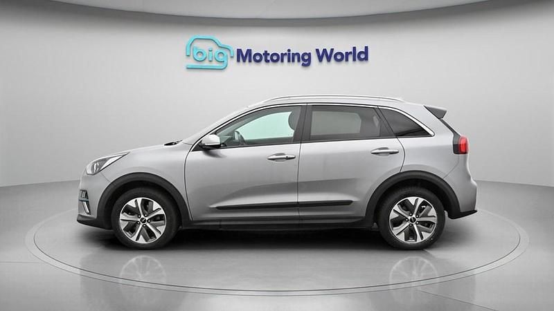 Used Kia e-Niro 147 kW (201 HP) 2022 SUV