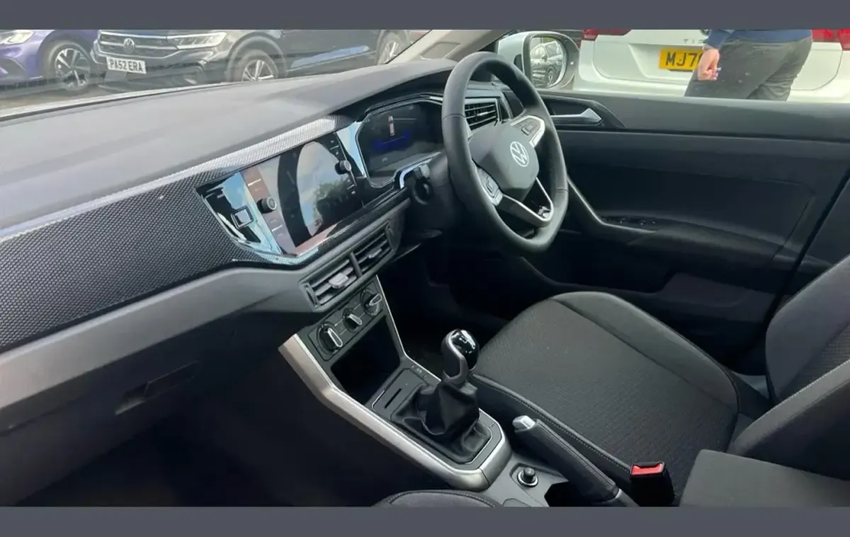 New VW Taigo Life 110 HP (80 kW) 2026 Silver SUV