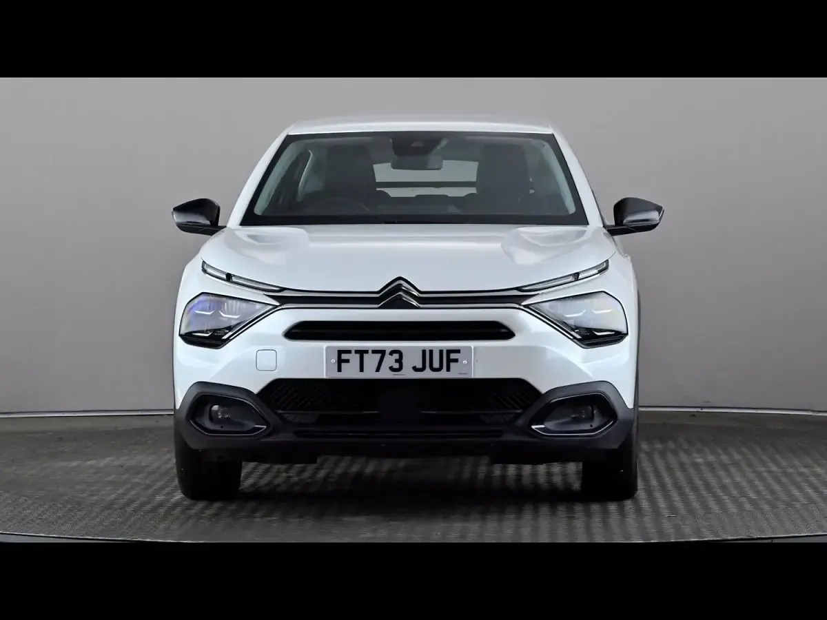 Used Citroën C4 PureTech 131 HP (96 kW) 2023 White SUV