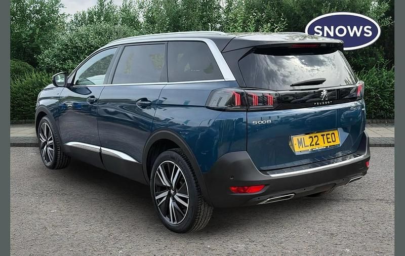 Used Peugeot 5008 Premium 131 HP (96 kW) 2022 Blue SUV