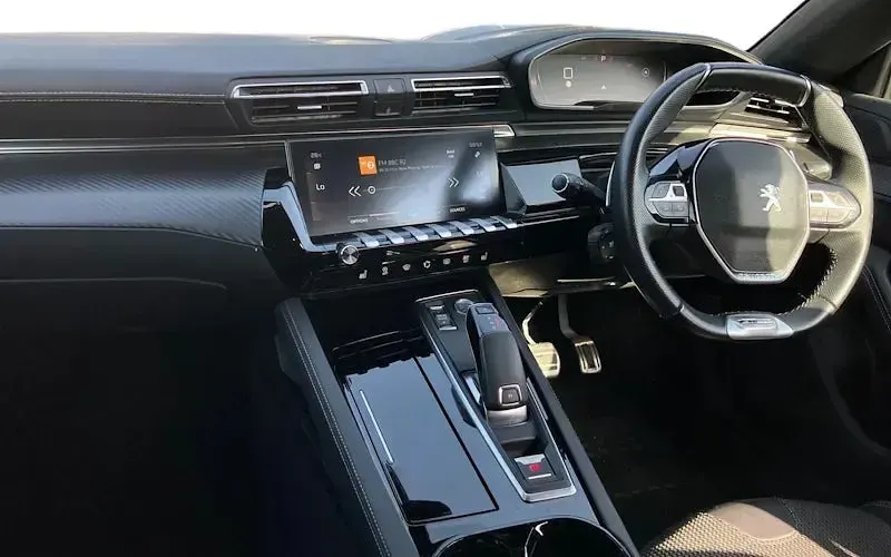 Used Peugeot 508 SW GT-line 131 HP (96 kW) 2019 Grey Estate