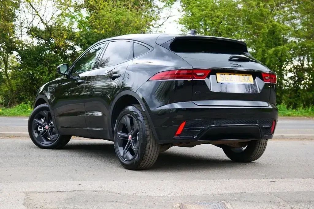 Usado Jaguar E-Pace R-Dynamic 204 HP (150 kW) 2023 Preto SUV