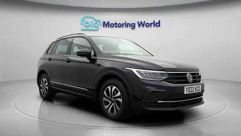 Used 2022 VW Tiguan Active SUV | £22,400 (Fair price) - Image 1/4