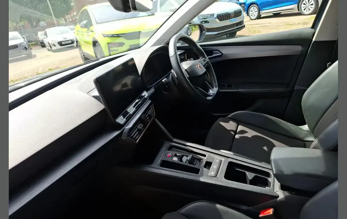 Used Cupra Leon 147 HP (108 kW) 2024 Grey Hatchback